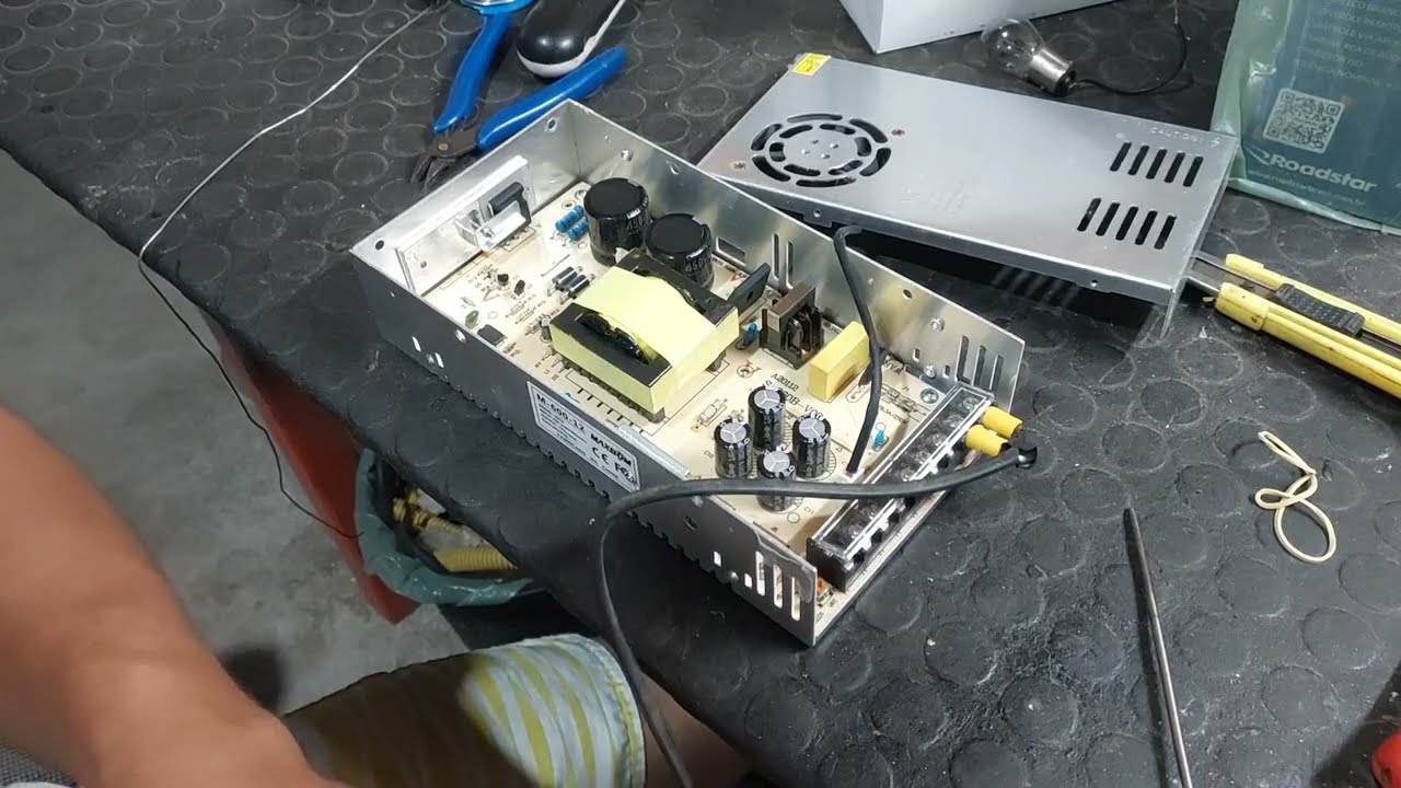 Fonte 12v 50A Sem For&ccedil;a, Resolvido