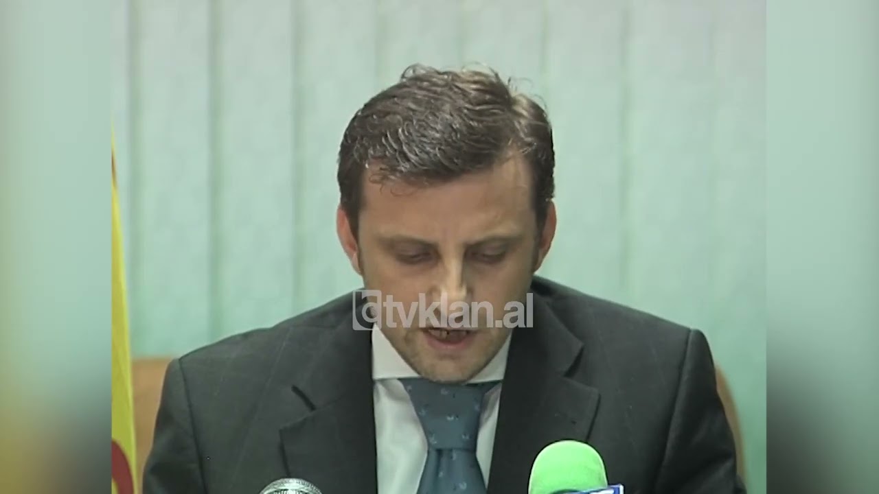 Reagojn&euml; punonj&euml;sit e ARMO-s p&euml;r akuzat ndaj Rezart Ta&ccedil;it-(6 N&euml;ntor 2009)