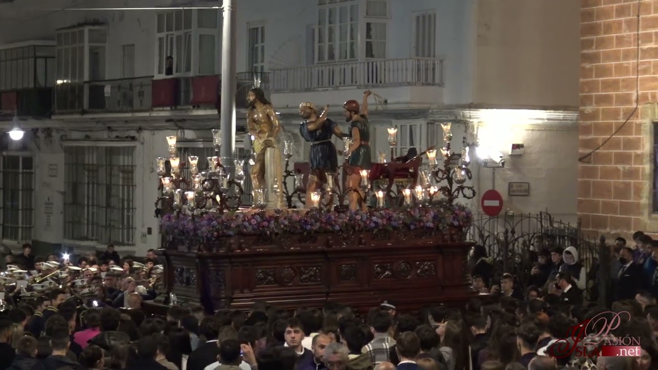 Recogida misterio Hermandad Columna | Semana Santa 2022 | 4K | San Fernando
