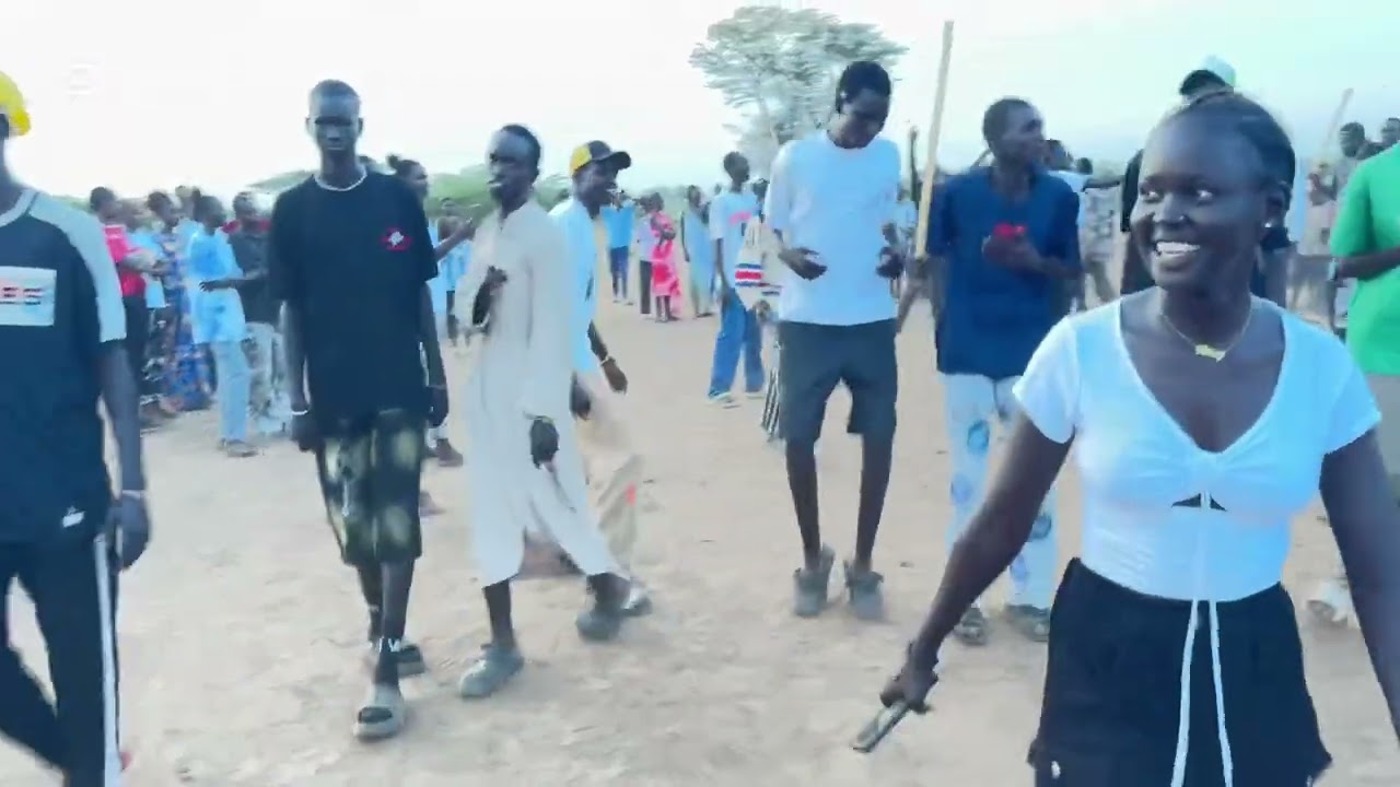 Loor Forward Pan Kakuma(Loor Jieng 2025)