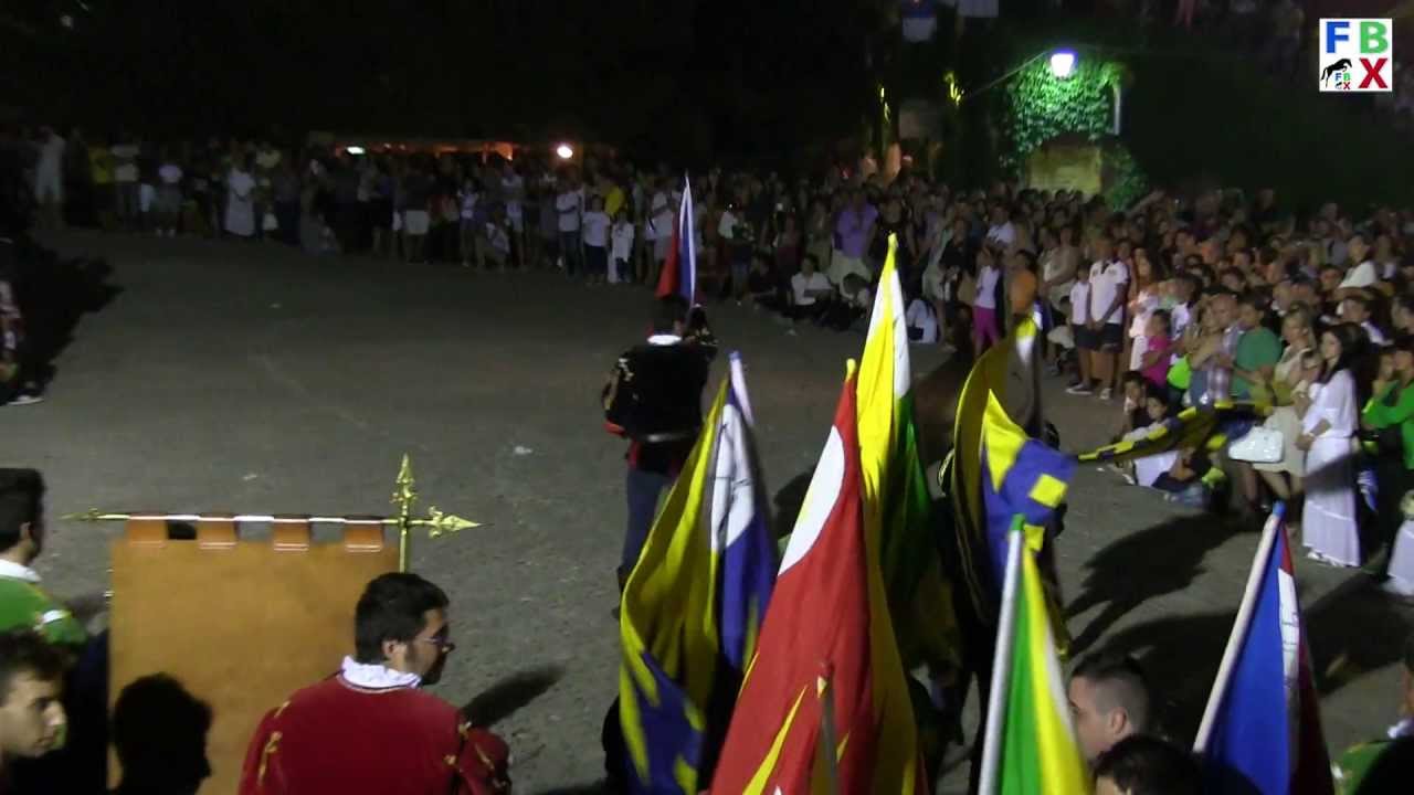 Medioevo in Festa 2013 - Sbandieratori , LEONE RAMPANTE ,  di Cori - Italy.mpg
