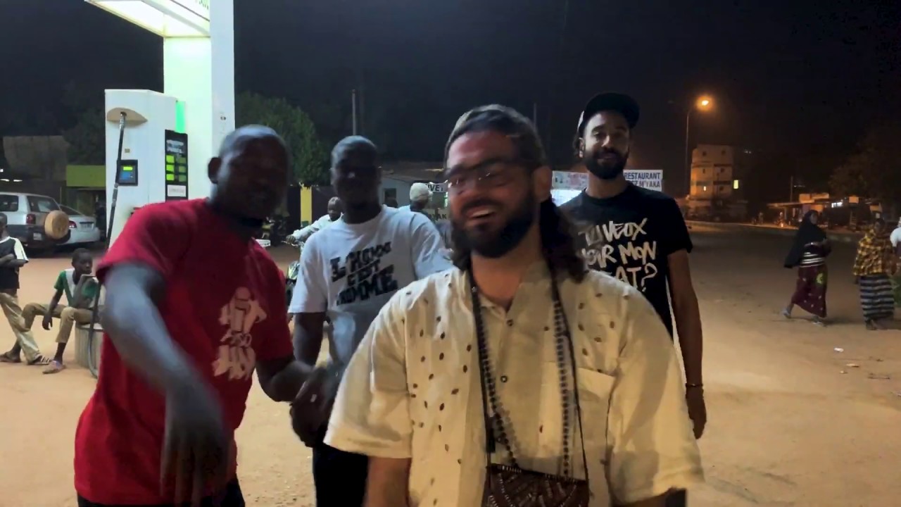 Mister Colfer - Lova Lova feat. Mic Lee, Pabloramix & D-Oud la Paix