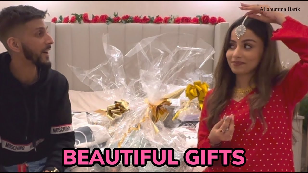 OPENING OUR WEDDING GIFTS TOGETHER 🎁