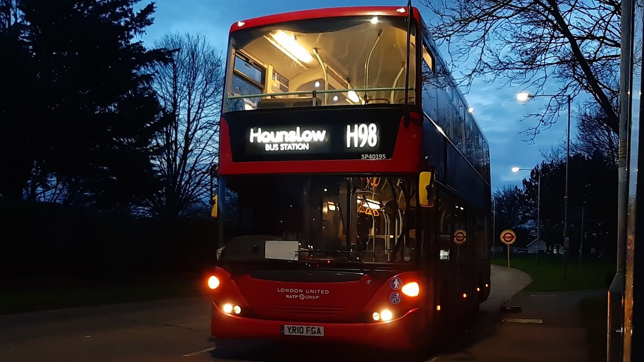 FRV. London Bus Route H98. Hounslow Bus Station - Hayes End. YR10FFW. SP40191. London United.