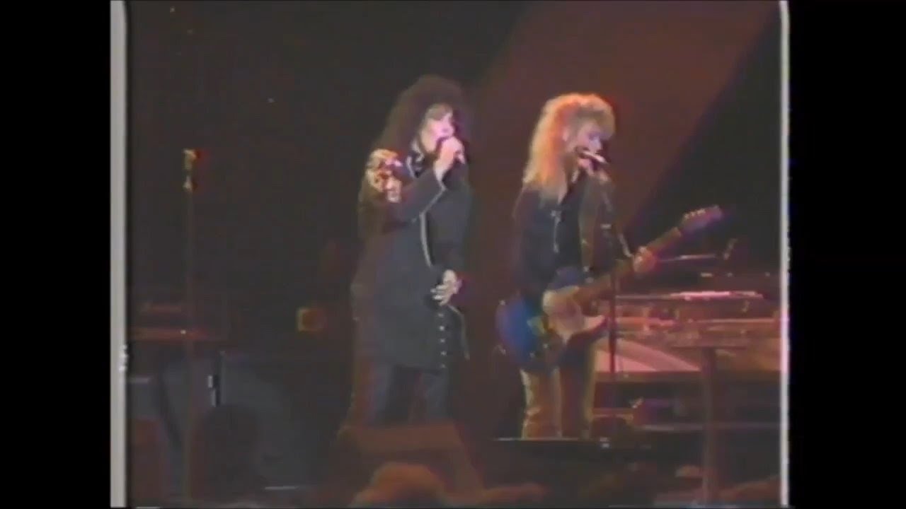 HEART. [PASSIONWORKS- LIVE ]  (1983)