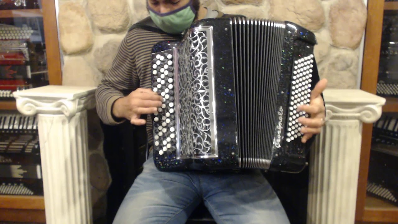 3997 - Black Starlight Cavagnolo Professional 8 Compact Chromatic Button Accordion LMMM 82 96 $7999
