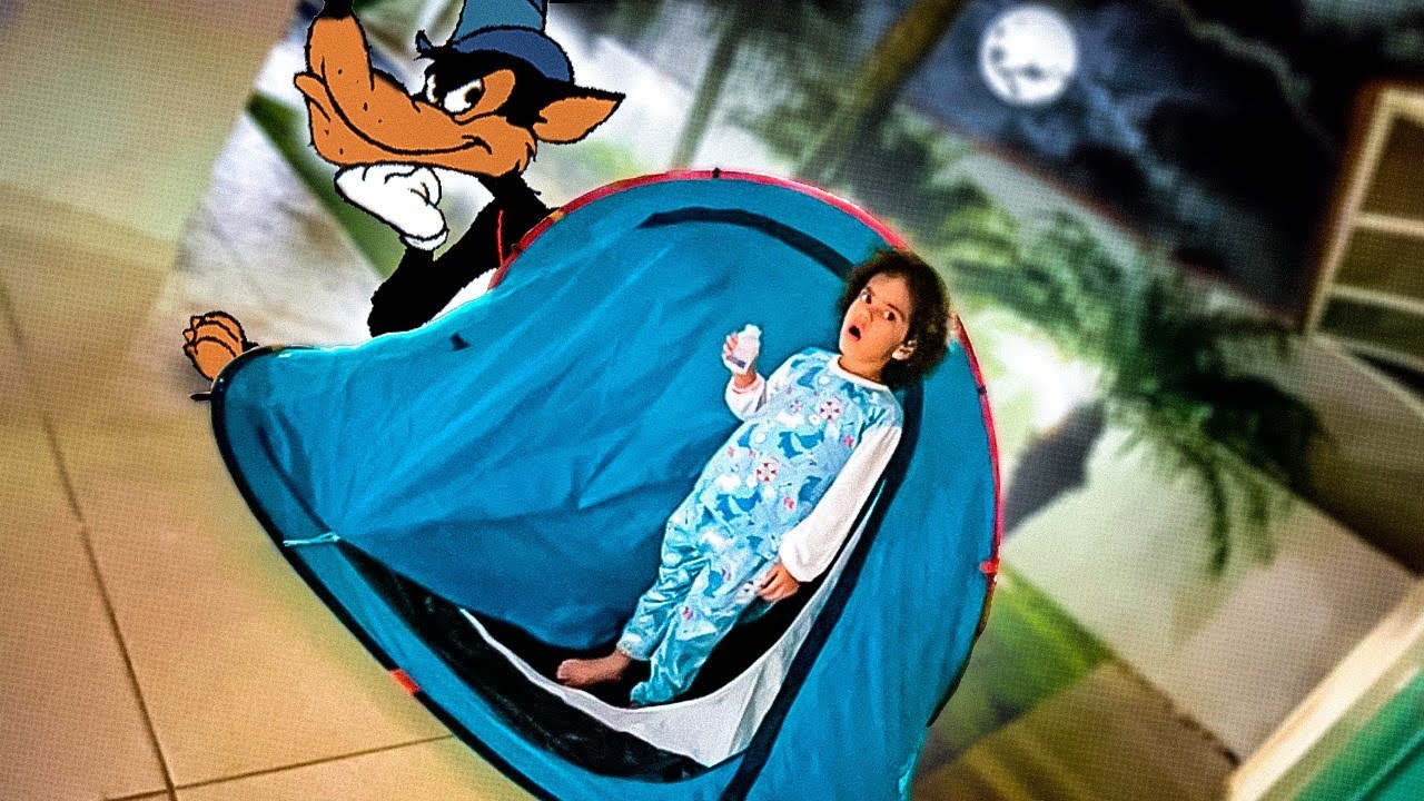 MONTAMOS UM ACAMPAMENTO NO QUINTAL DA NOSSA CASA * Historia do Lobo Mal e o slime *
