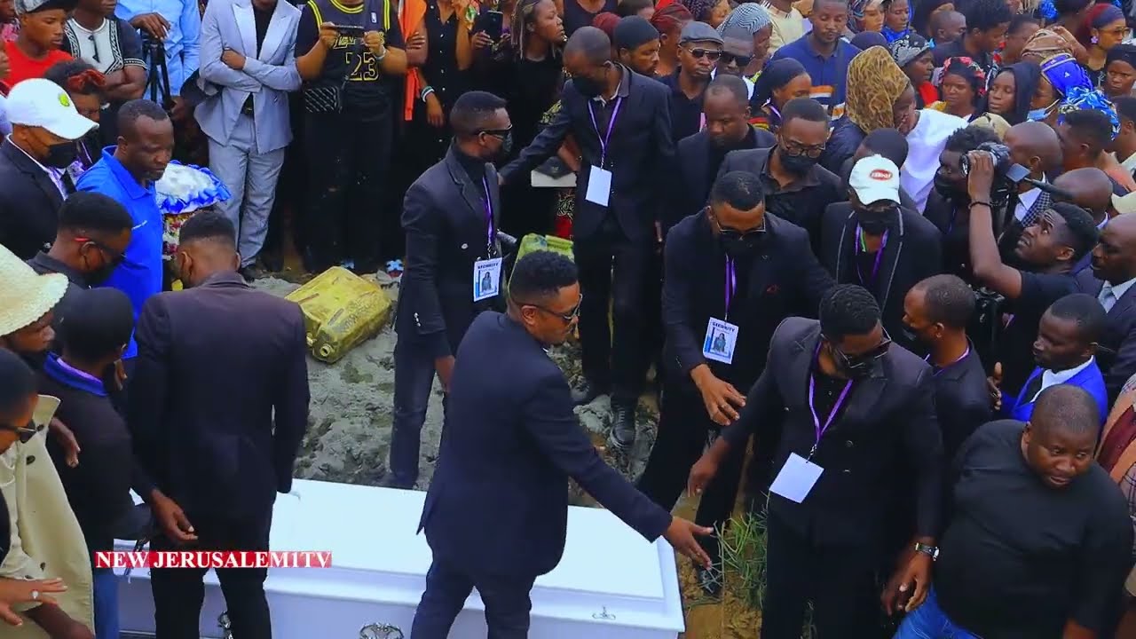 😭😭💔UMUNSI WANYUMA 💔😭ABANTU MUMARIRA MENSHI😭😭😥BASEZERAHO PENDEZA😭💔HATABAYE IMBAGA YABANTU ITABARIKA😭💔