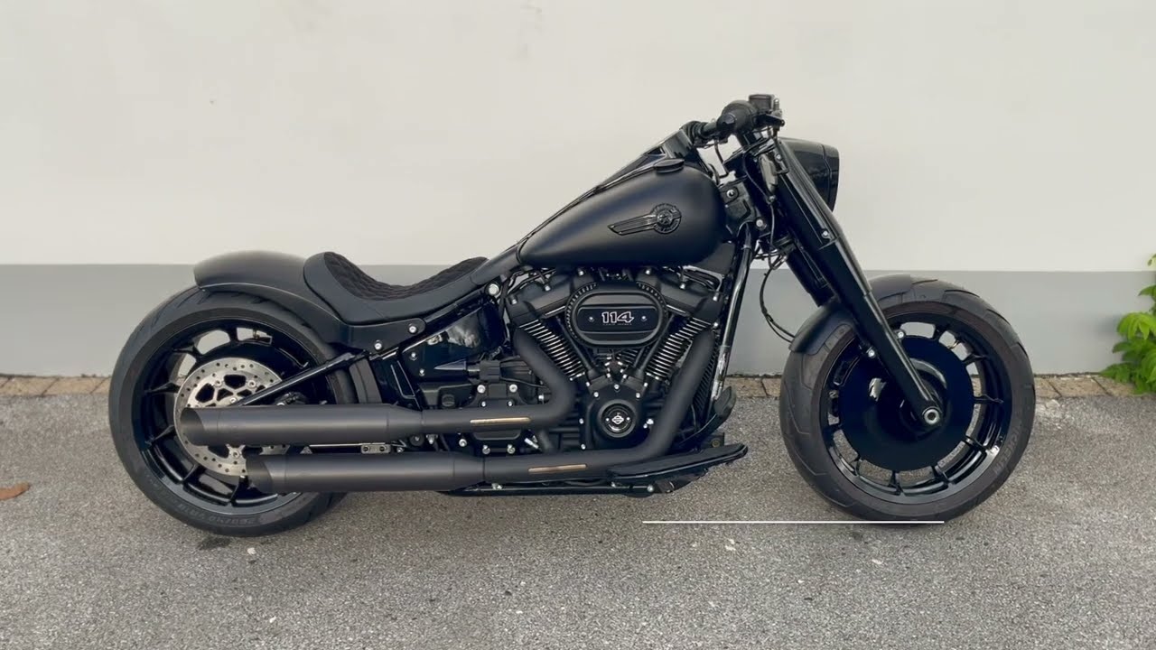 Harley-Davidson Fat Boy 114 Black Custom