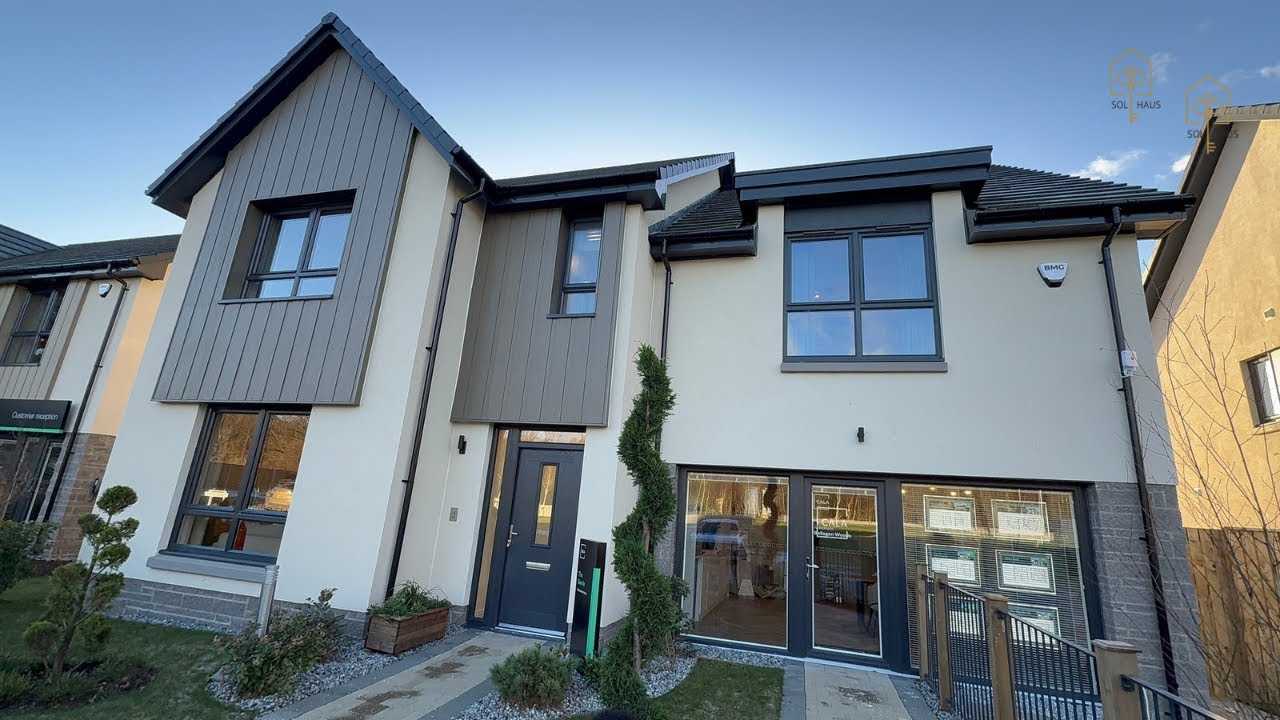 STUNNING 😍 NEW HOME ! Inside a FAB 5Bed Large New Build. Touring the Garvie | Cala Homes
