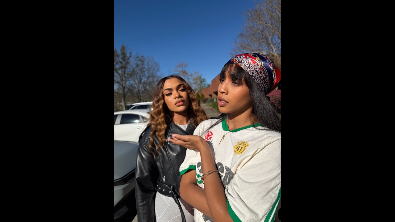 Когда Ханипот говорит Шейле, что ей не нравится выглядеть ненатурально!