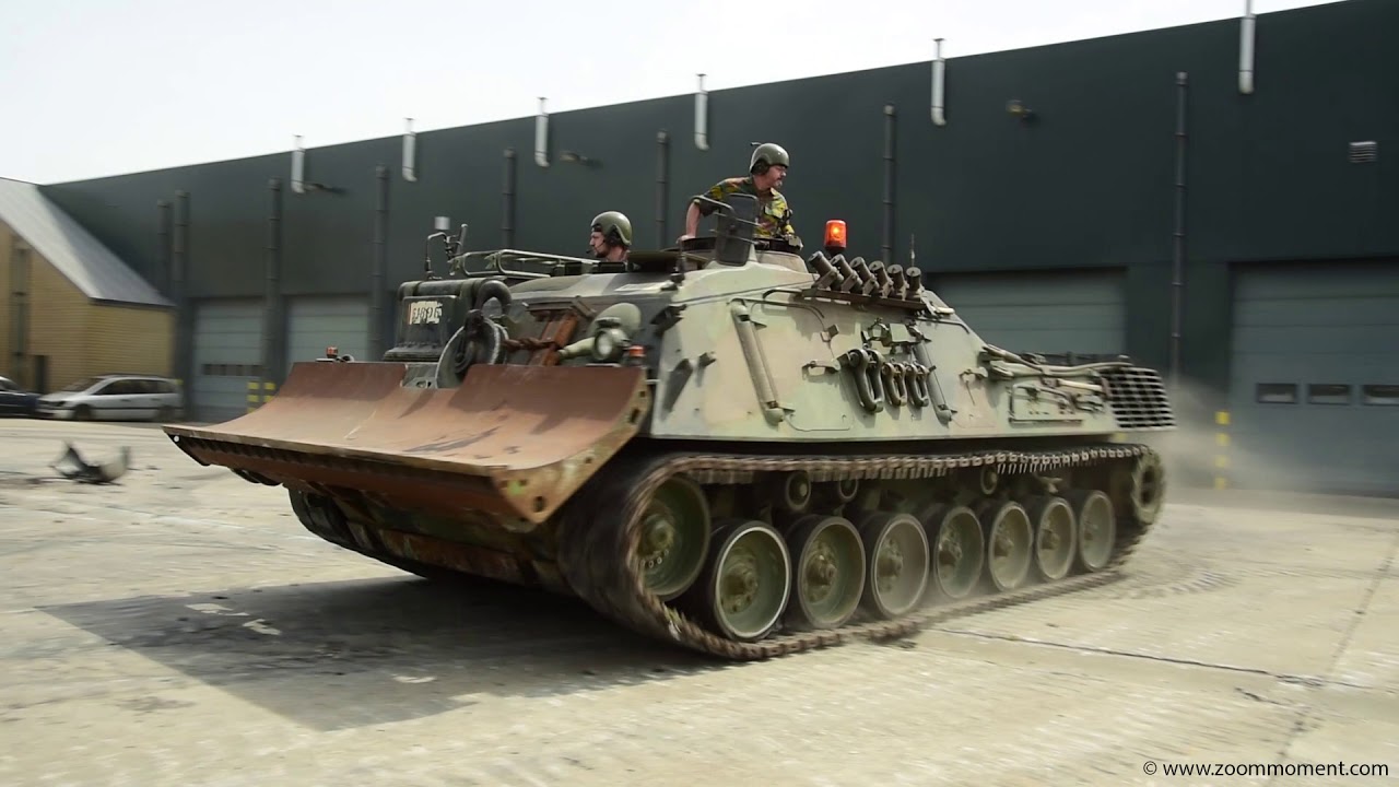 Opendeurdag Burcht Pioniertank