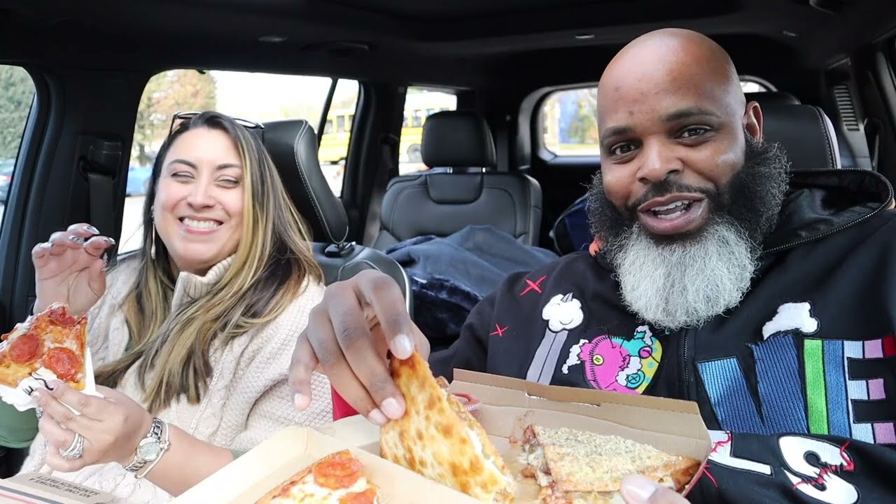 Pizza Hut Melt Review!