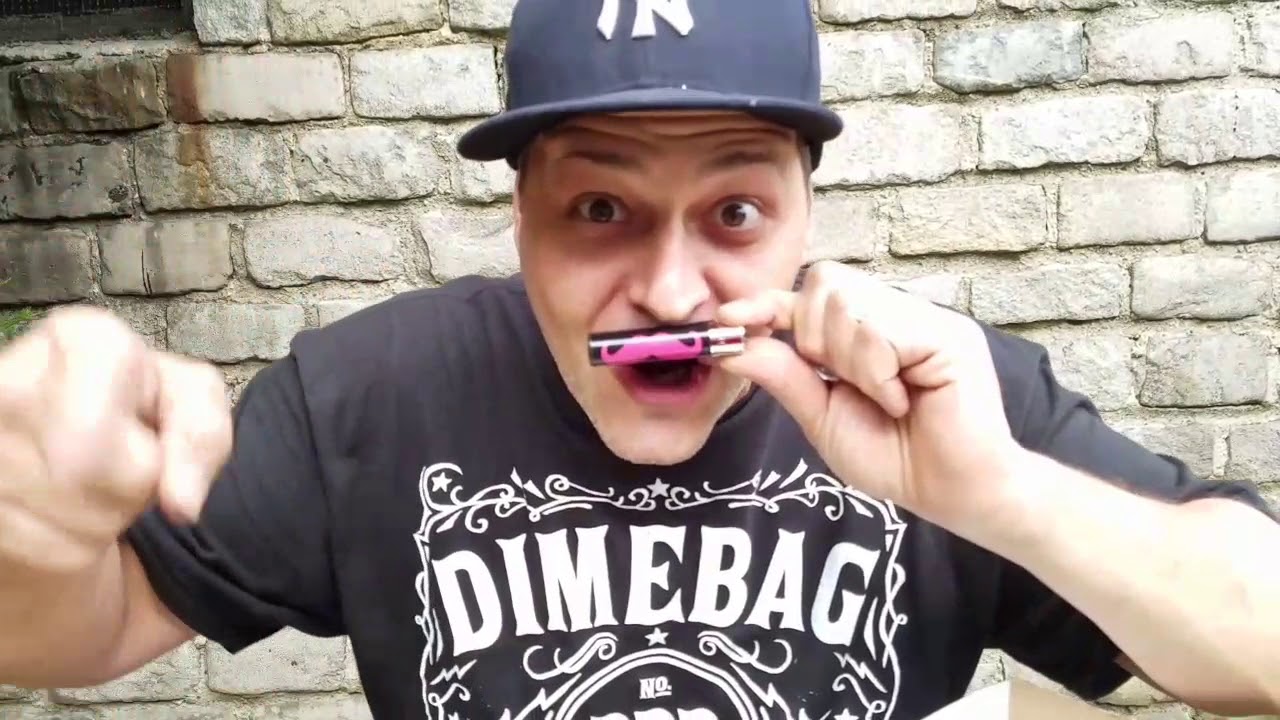 Daily High Club September unboxing. Hey Bud, do you even Chill?