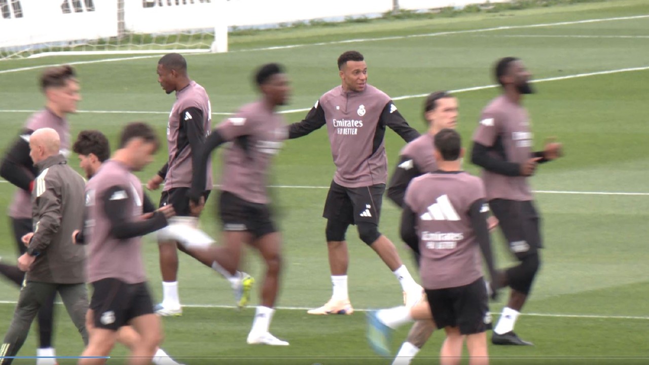 Mbapp&eacute; and Tchouameni at Real training but no Valverde