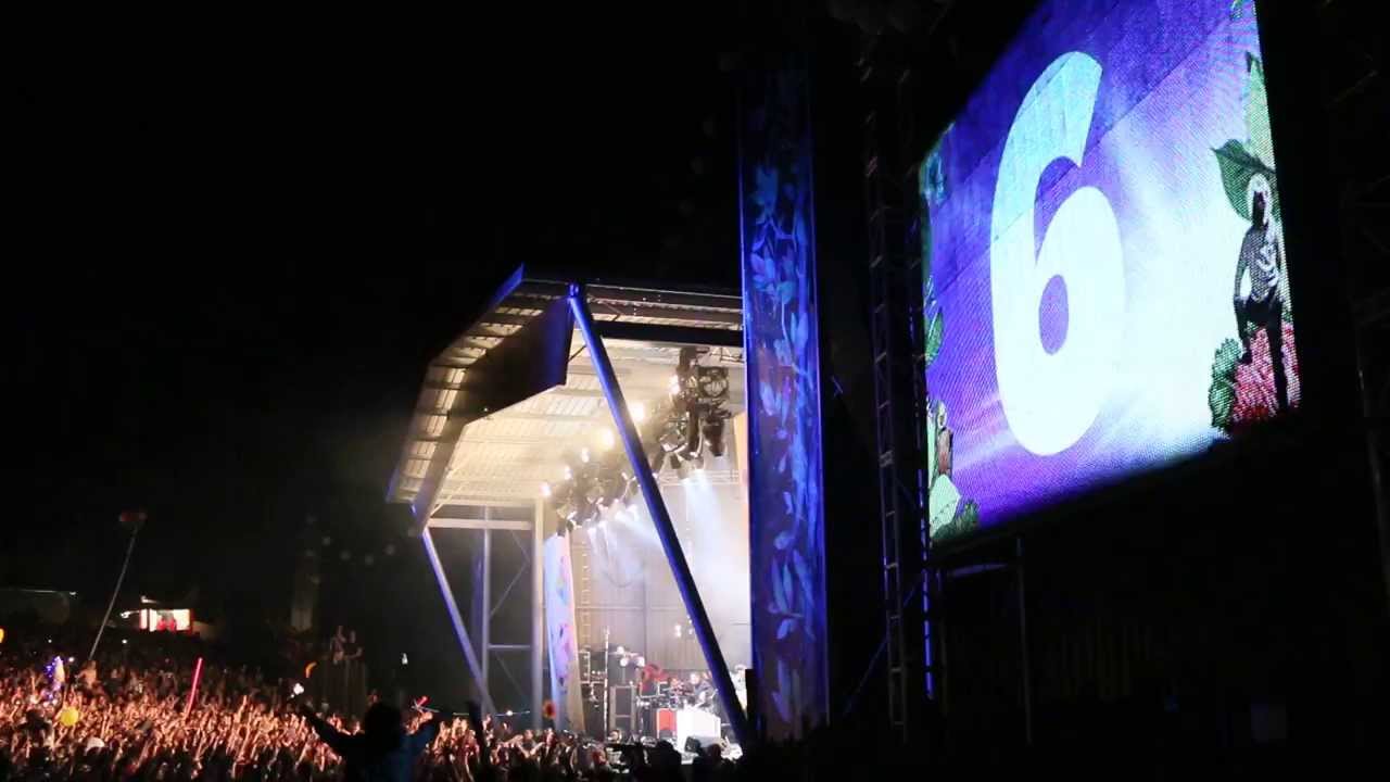 New Year's Eve Countdown @ Falls Festival, Lorne 2013