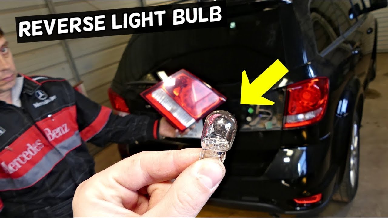 REVERSE TAIL LIGHT BULB REPLACEMENT DODGE JOURNEY | FIAT FREEMONT
