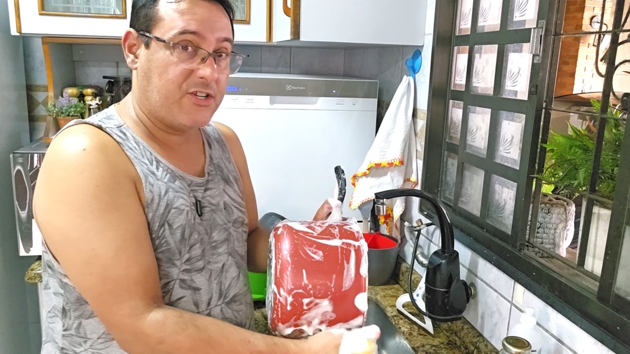 DE VOLTA PARA ENFERMAGEM MY LOVE E EU ESTAMOS TRABALHANDO JUNTOS CUIDANDO DE UM PACIENTE