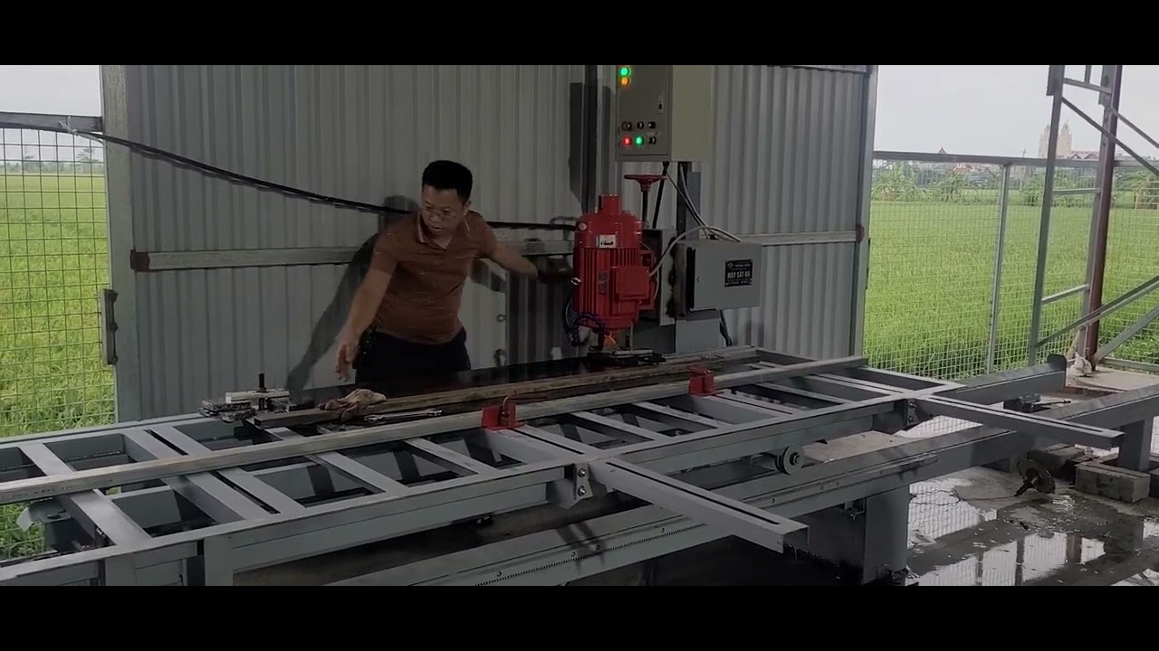 1 cặp máy soi và máy cắt ngang dọc bàn giao về Giao Thủy - Nam Định