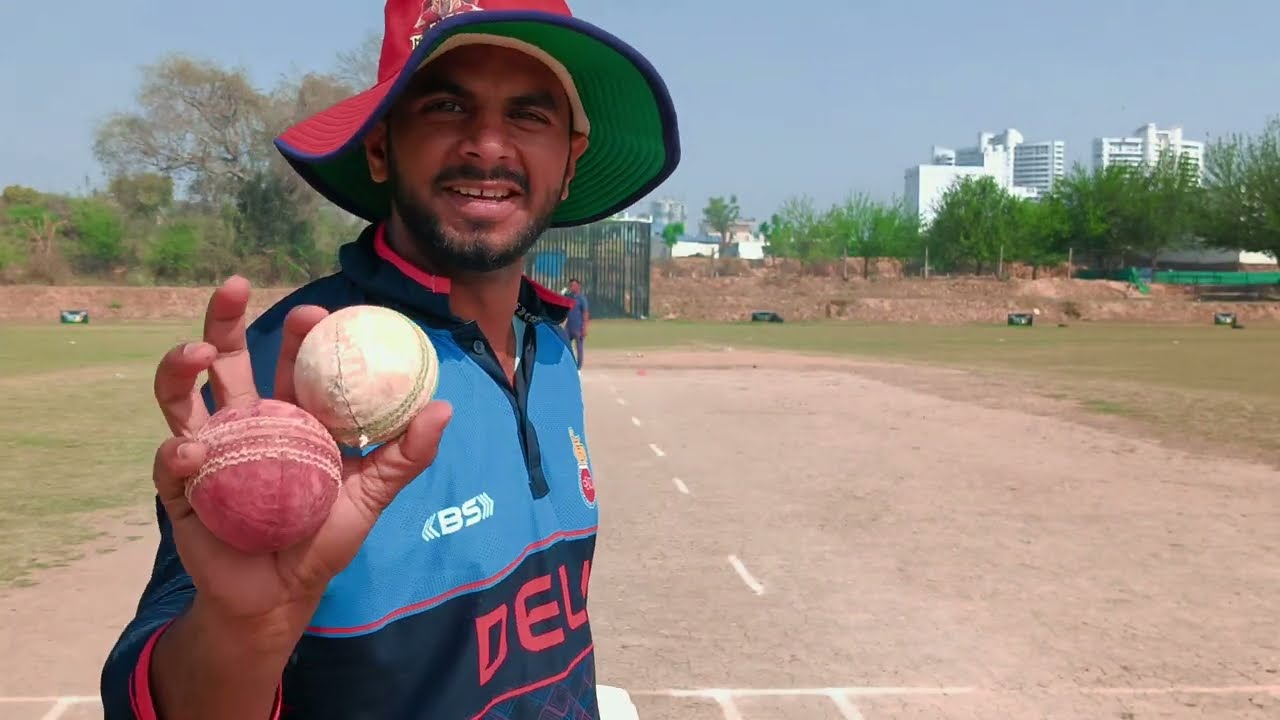 The challenge of hitting six sixes in six balls is worth Rs 20,000.😱🎁