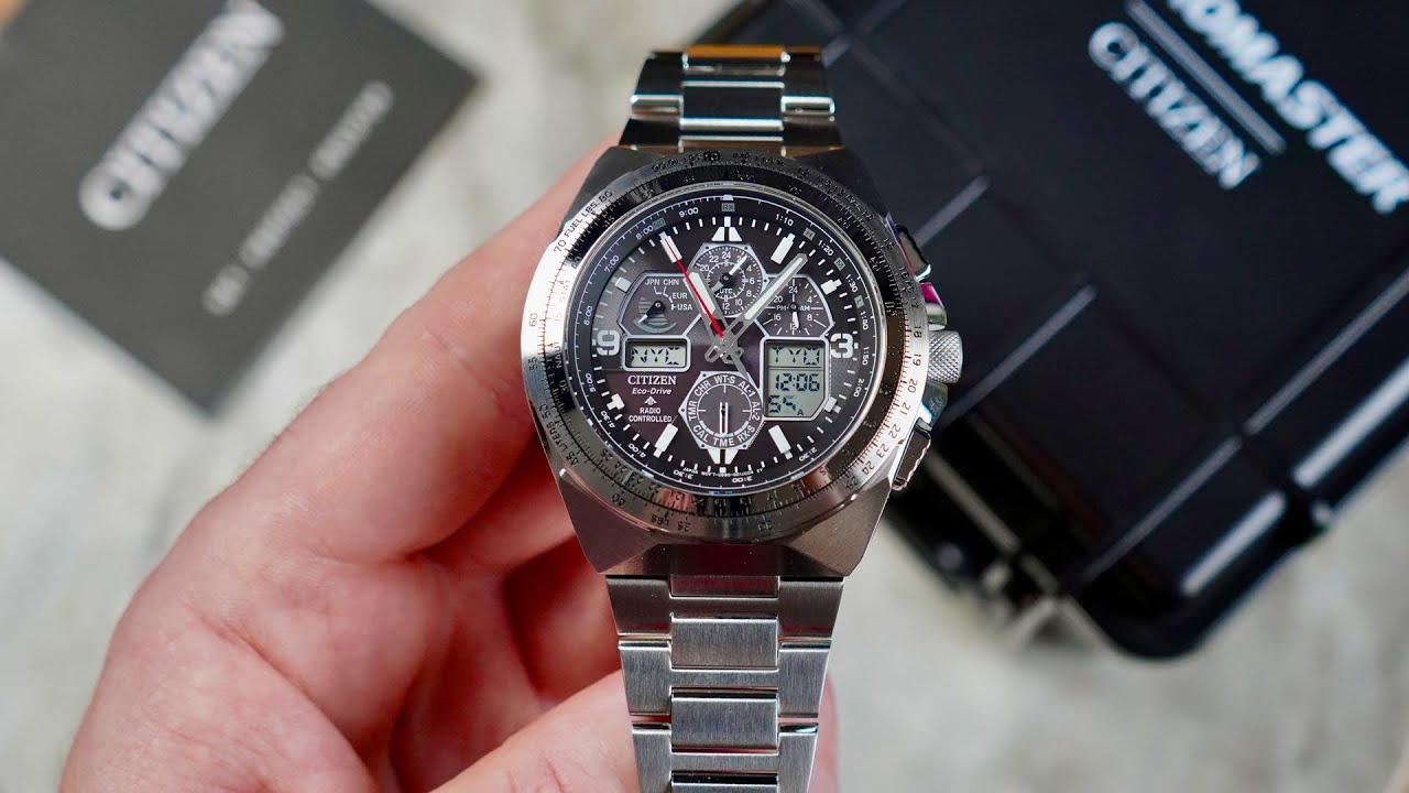 Почему вам понравится новый Citizen Skyhawk... если вы сможете справиться с его размерами