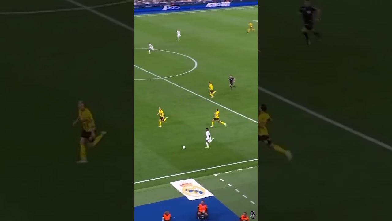 Vinijr solo dribble goal vs BVB 🥶☠️ #edit #realmadrid #vinicius #cr7 #ronaldo