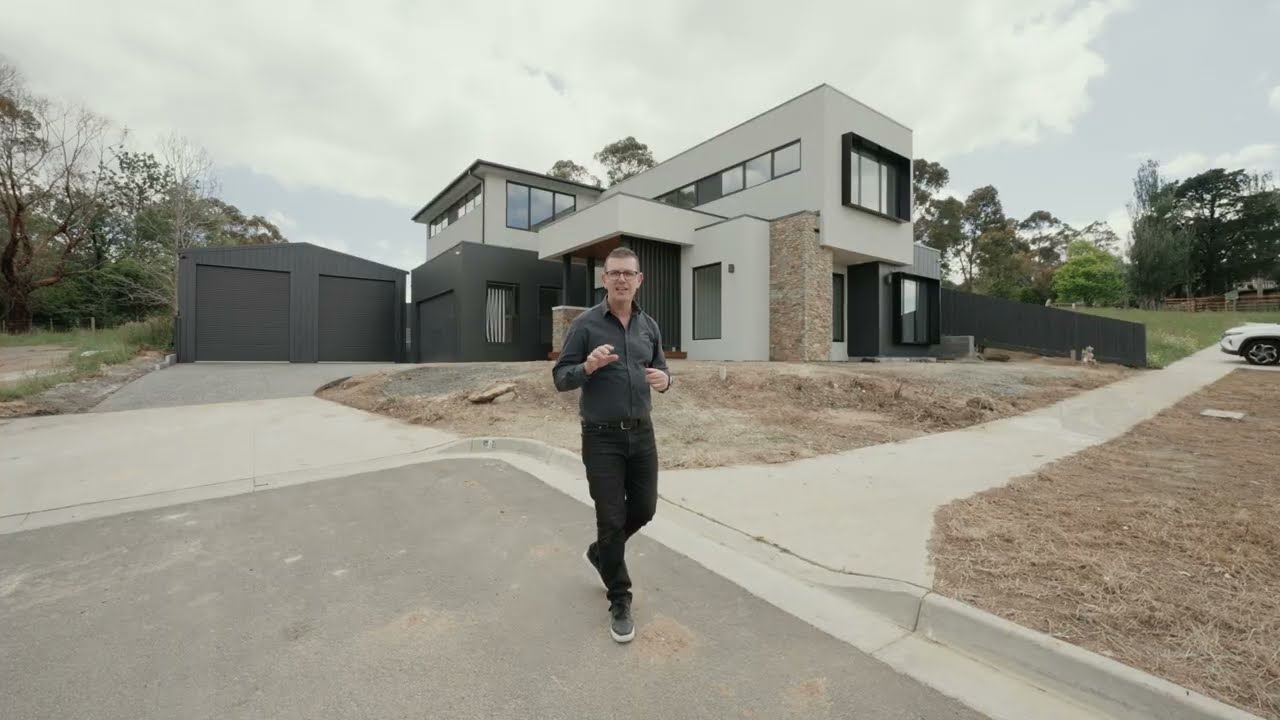 Sloping Site in Narre Warren Project.
