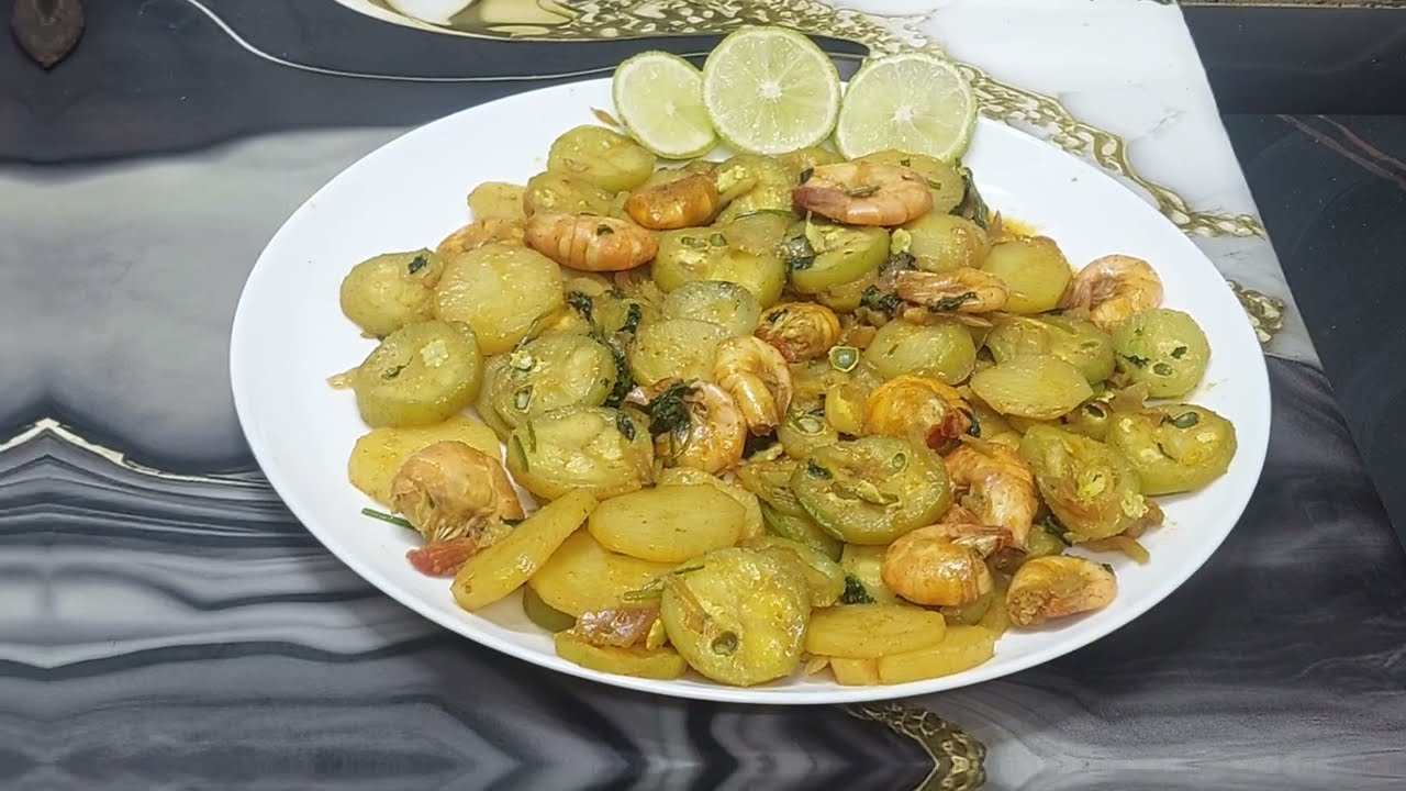 Spiny Gourd and Potato Fry / কাঁকরোল আলু ভাজি | @EasyCatering 