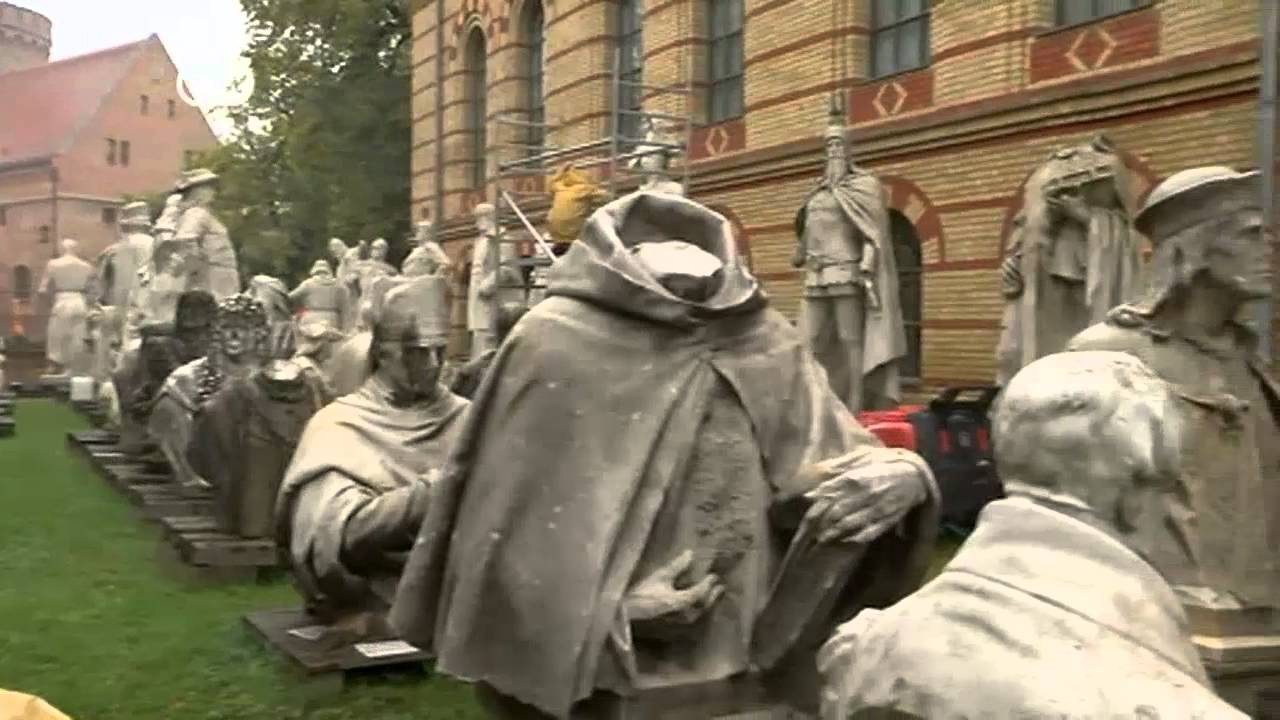 Lenin-Posse in Berlin | Journal