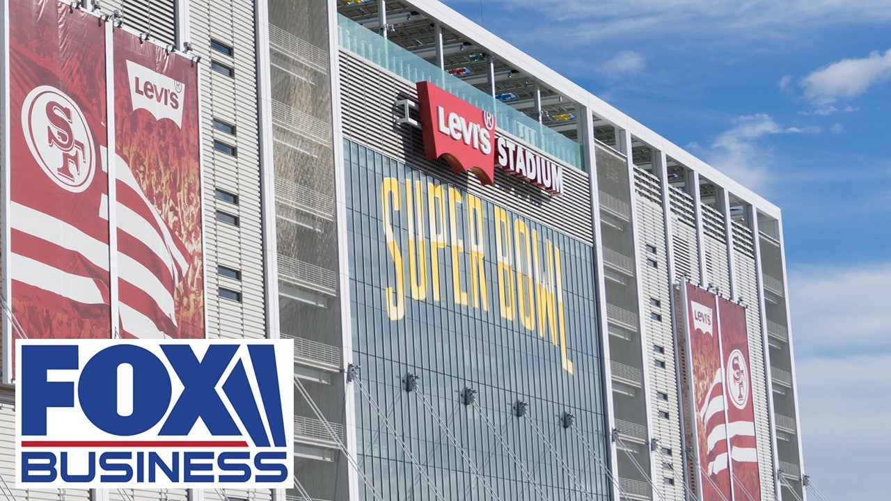 BEHIND THE SCENES: The unseen decisions that shape Super Bowl ads