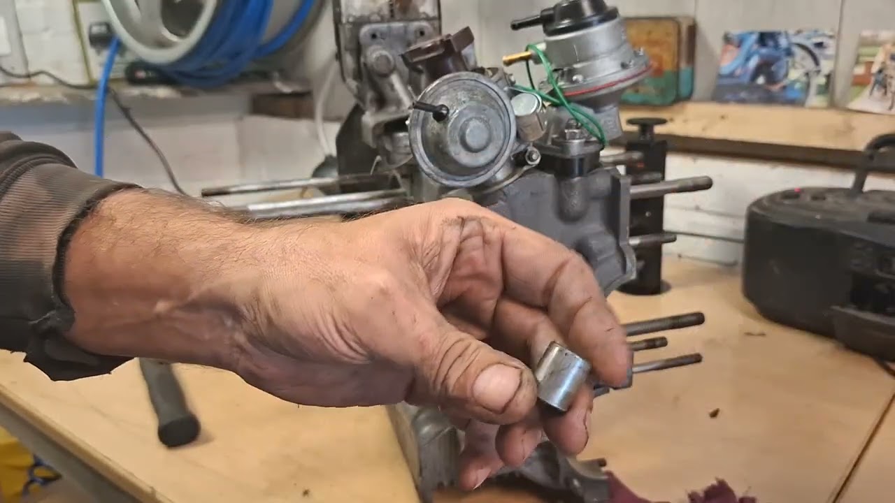 moteur cox 1641,la régulation d'huile,1 ou 2 pistons???