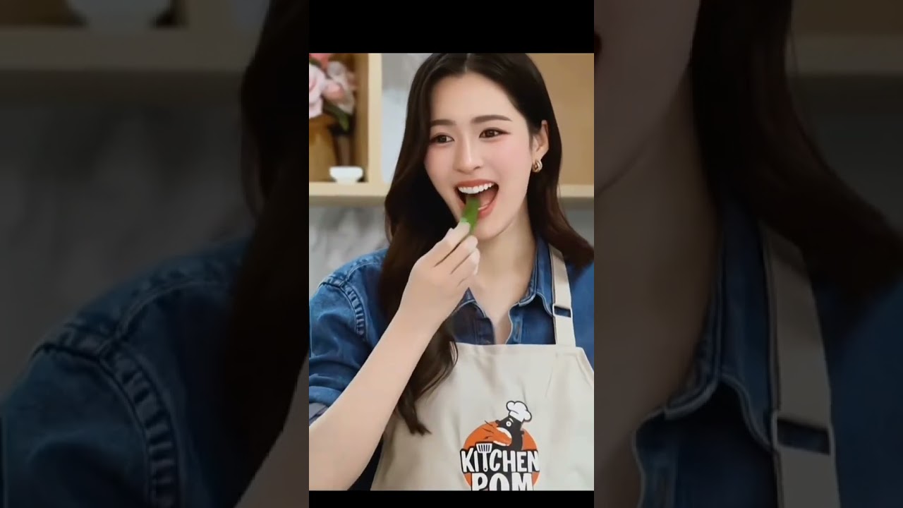 Ling is incredibly cute 💜#lingorm #หลิงออม #linglingkwong #ormkornnaphat