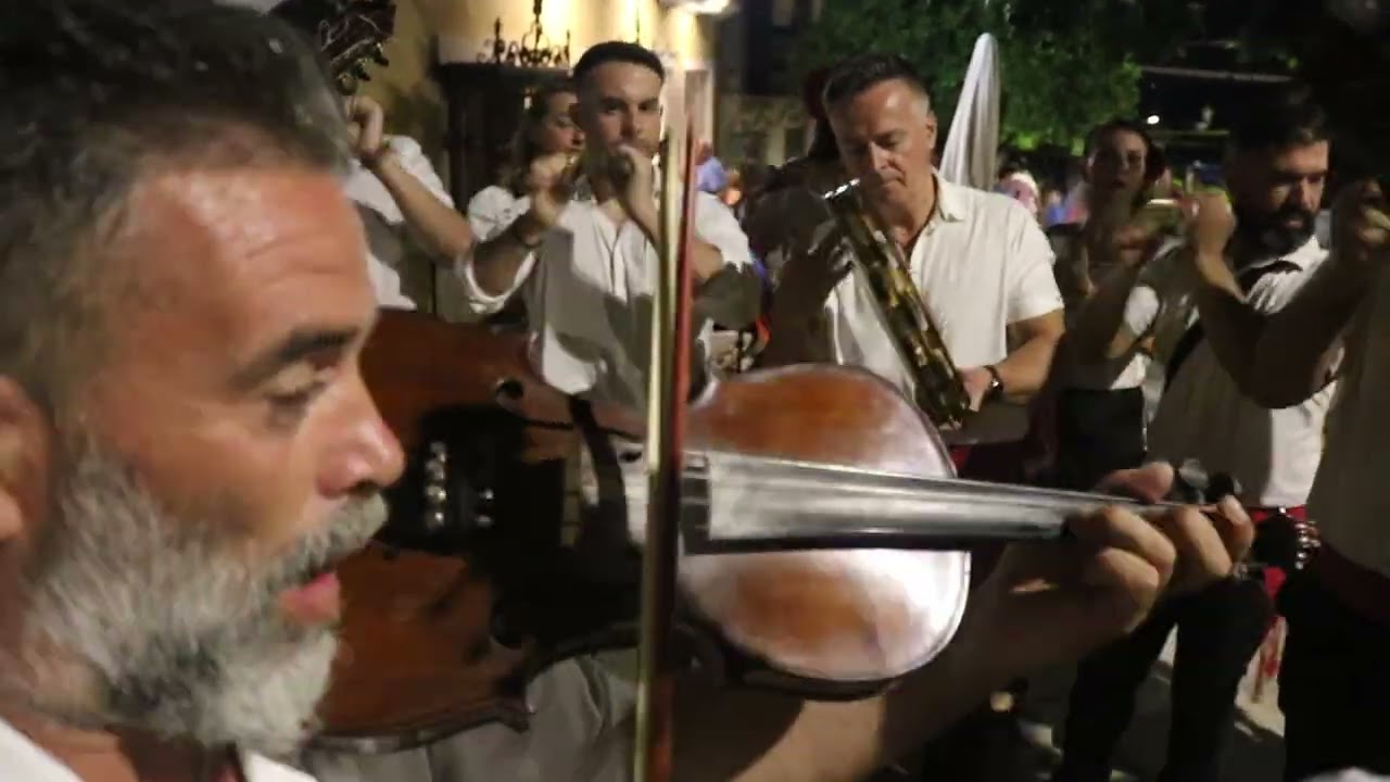 Panda de Verdiales de Comares con Manuel Fernández cantando