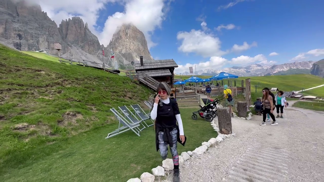 Sassolungo Circuit Trail, Italy