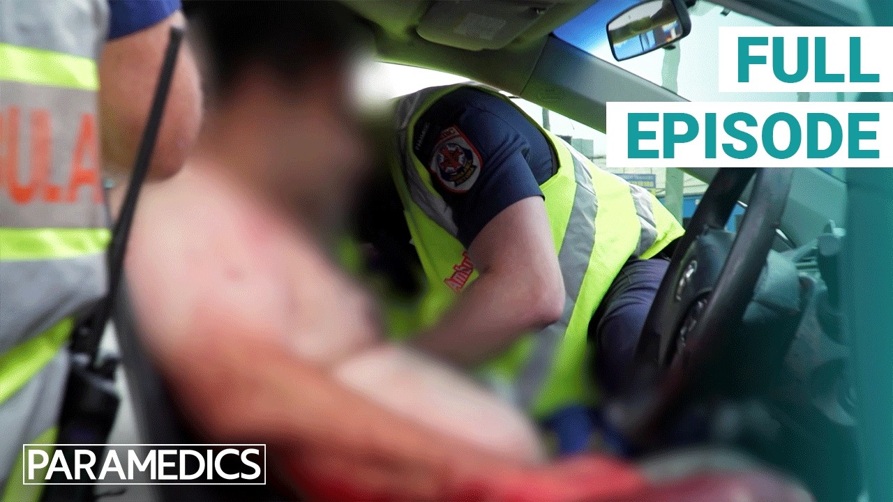 Fighting To Save Man Stabbed While Driving | S2 Ep 11 | Paramedics
