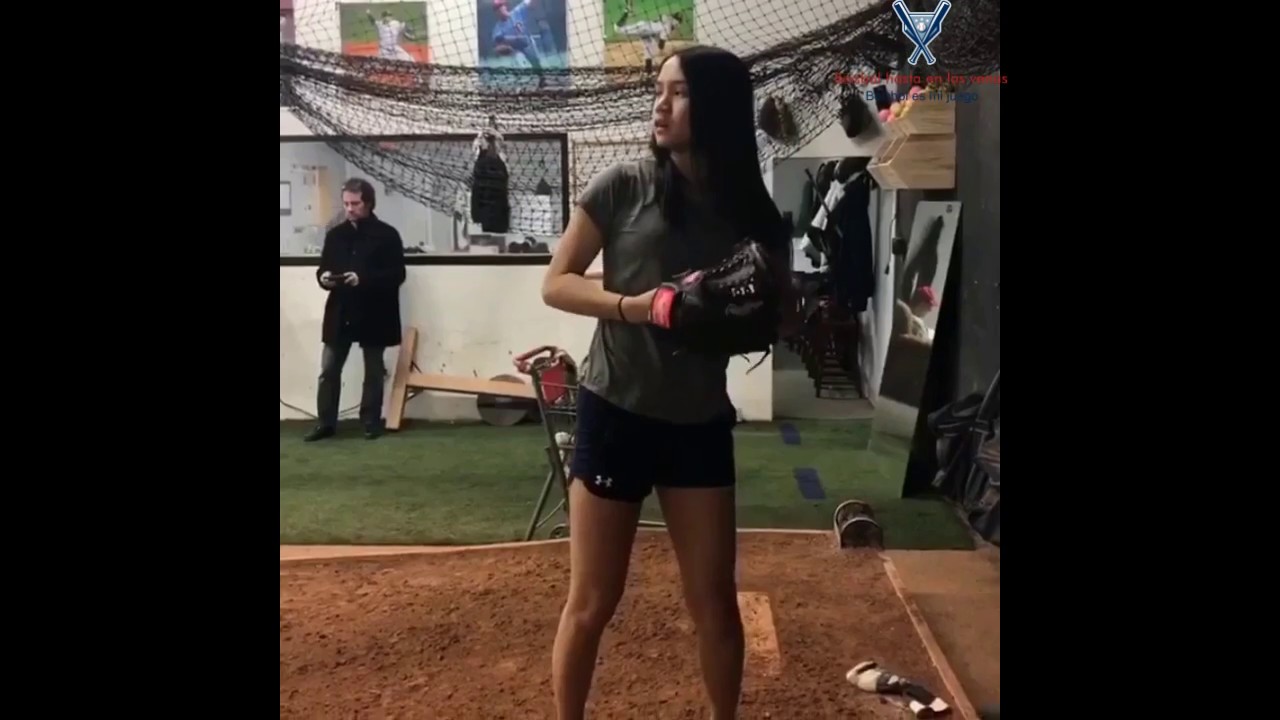 Mujeres entrenando | Béisbol | Softbol |