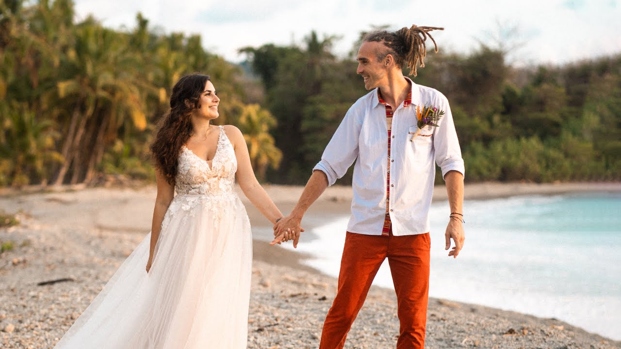 Jungle Wedding Retreat Trailer Raya & Louis