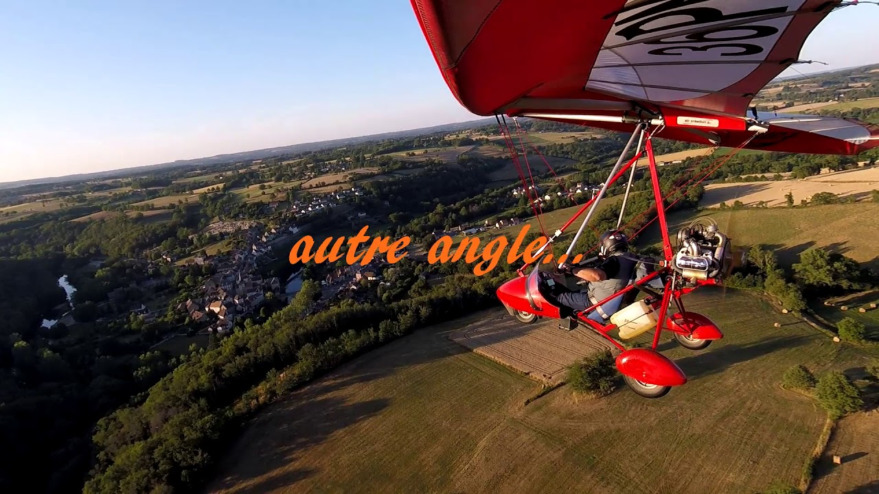 La valleé de la Creuse de la Celle Dunoise au lac de Chambon  en ULM le 19 juillet 2019