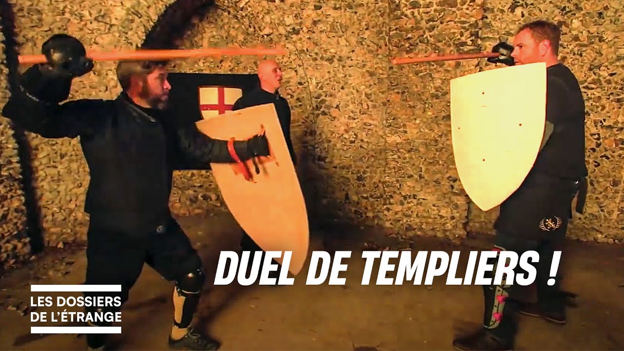 Ils reproduisent un combat de Templiers !