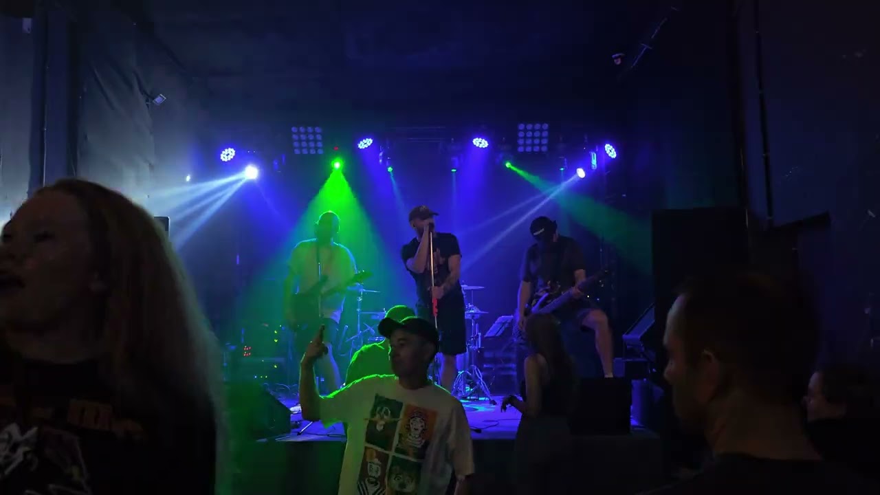 Lucky Horse - (Кукрыниксы - Не беда)