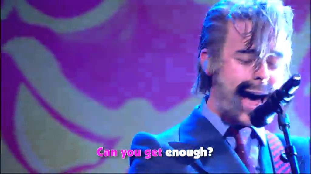 Triggerfinger met I need a cover, cover | Tegen De Sterren Op | VTM