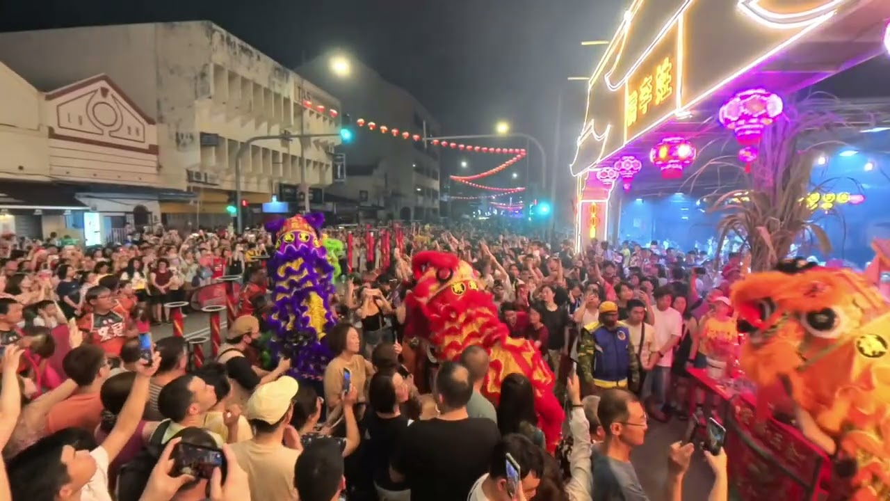 🇲🇾#槟城拜天公#槟城 #fireworks #bungaapi #georgetown #烟花 #pulaupinang #malaysia #拜天公 #舞狮#马来西亚 #姓李桥#姓周桥#槟城乔治市