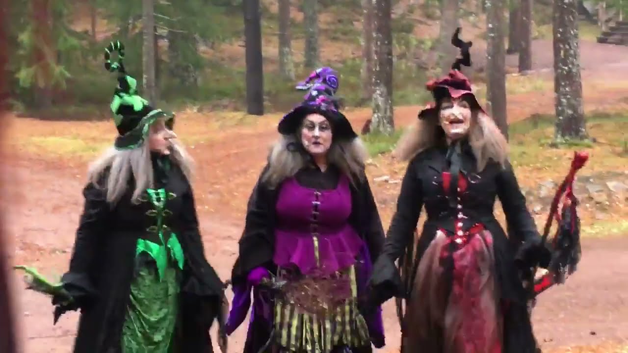 Häxkusinera på besök i Sagolandet, Spöklovet 2019🧙🏼‍♀️🧙🏽🧙🏼‍♀️