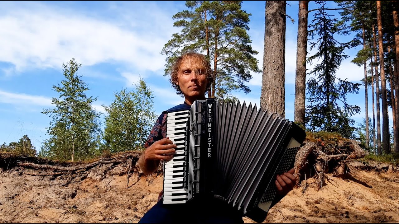 RAABIKU | (Estonian Dance Tune – Accordion in Nature / Acordeón) | Kalev Tilk