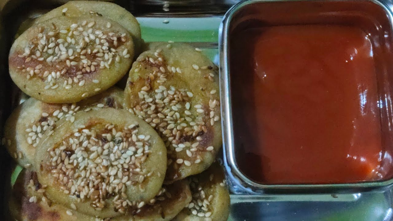 How To Make Twisted Aalu ka mini Paratha 🥔🥔🤤😋for Lunch Box 🥰