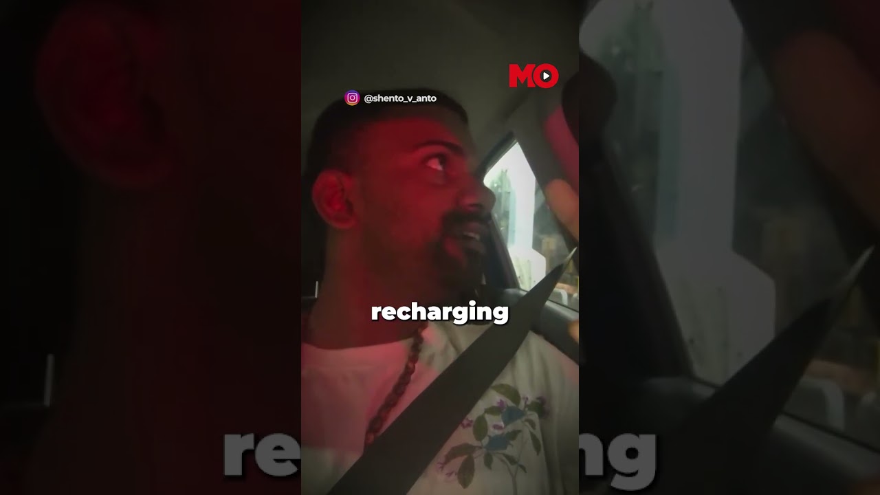 Kerala Man Waits 9.5 Hours at Toll, Refuses to Pay for Bad Roads | Mo of Everything