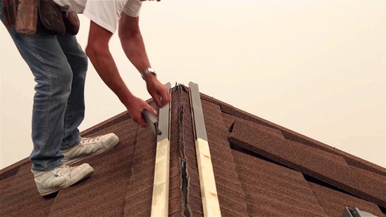 Fixing / Installing Lightweight Roofing: Ridge Battens