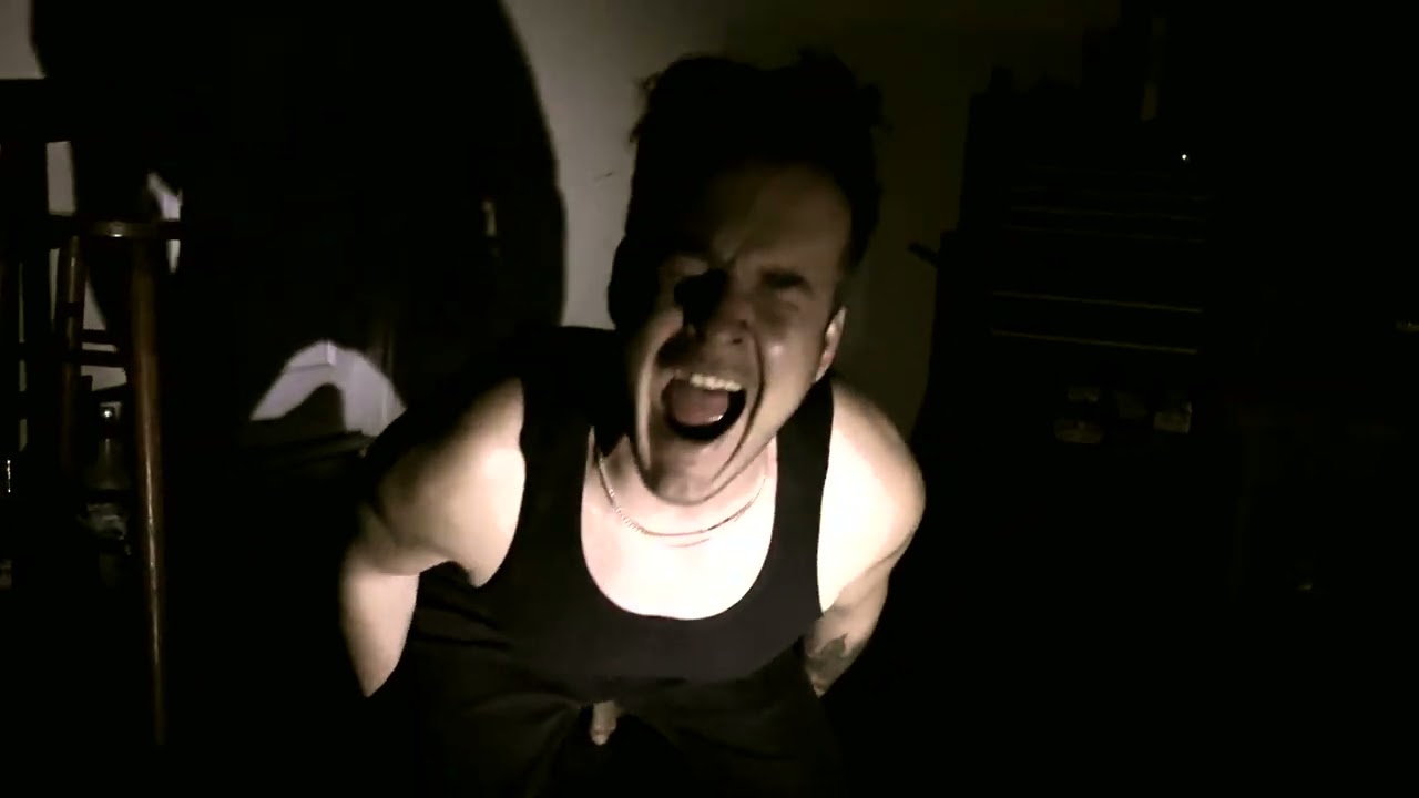 Jared Petteys - Pass The Bottle (Official Music Video)