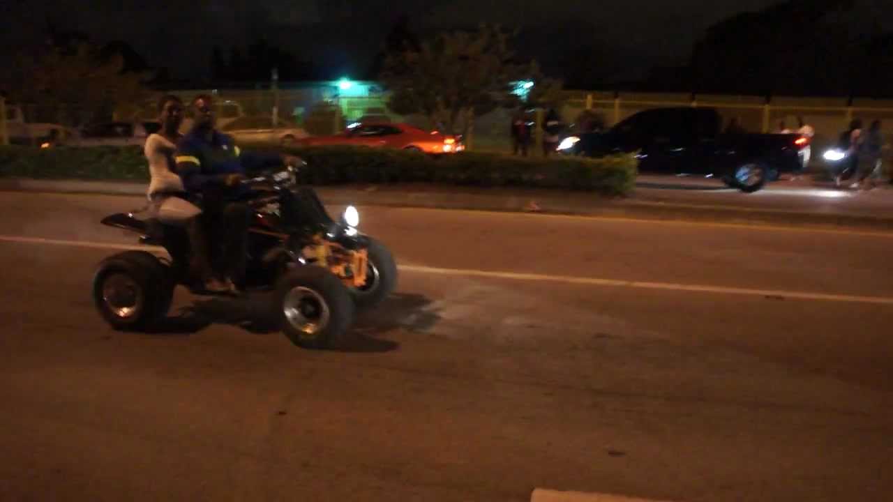 SNAP DRIFT DRIVING A  4 WHEELER BANSHEE!! MUST SEE XCLUSIVE!!!