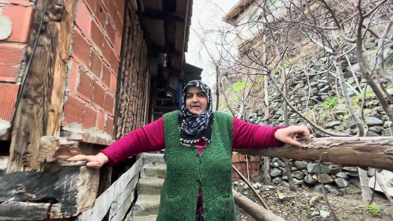 HEM IRI 😍￼PRENSES HEM DE MERHAMETLI ONA DA BIR MAMA BIRAKTIK O DA ORADAN DAĞITACAK ALLAH RAZI OLSUN